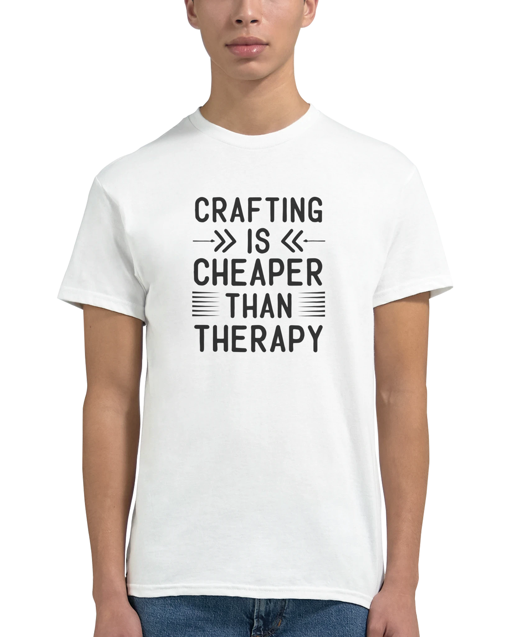 Klassisk Bomulls-T-shirt: "Crafting is Cheaper Than Therapy" – Unisex T-shirt för Kreativa Själar i Många Färger Tstore 1f717144-c1ee-4474-839e-3f37e5c09f2f