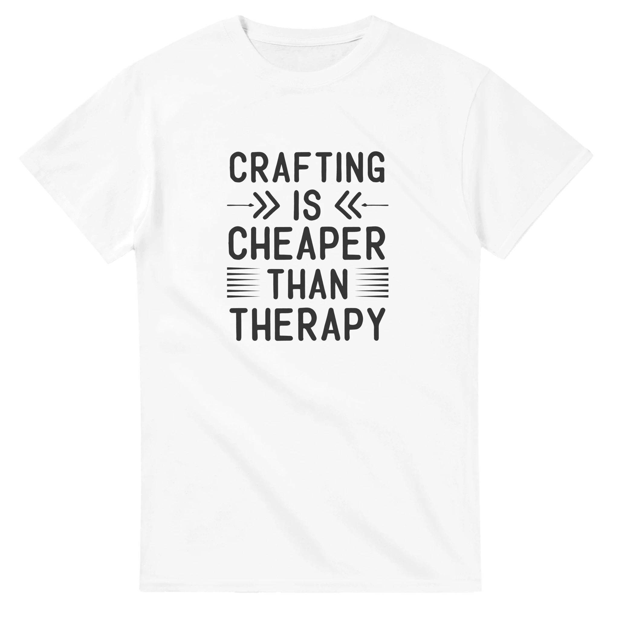 Klassisk Bomulls-T-shirt: "Crafting is Cheaper Than Therapy" – Unisex T-shirt för Kreativa Själar i Många Färger Tstore 57ea06e6-37cb-481f-8d3f-c0a6e3683682
